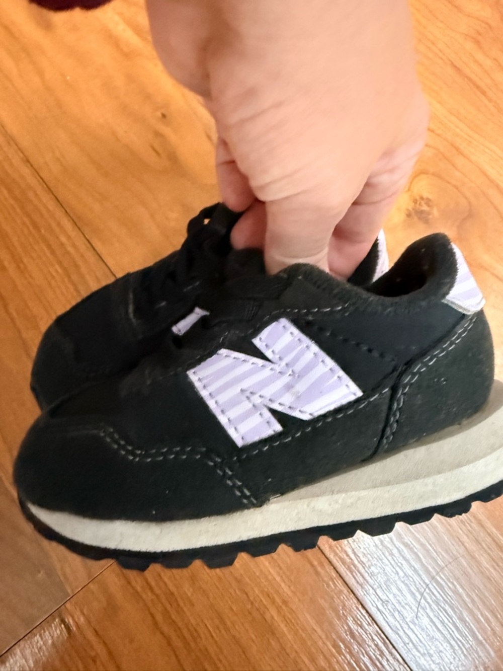 New Balance Black and Lilac Kids Sneakers